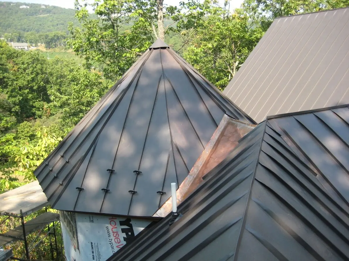 Professional Gutter Cleaning by Craftsman Roofing in Grass Valley